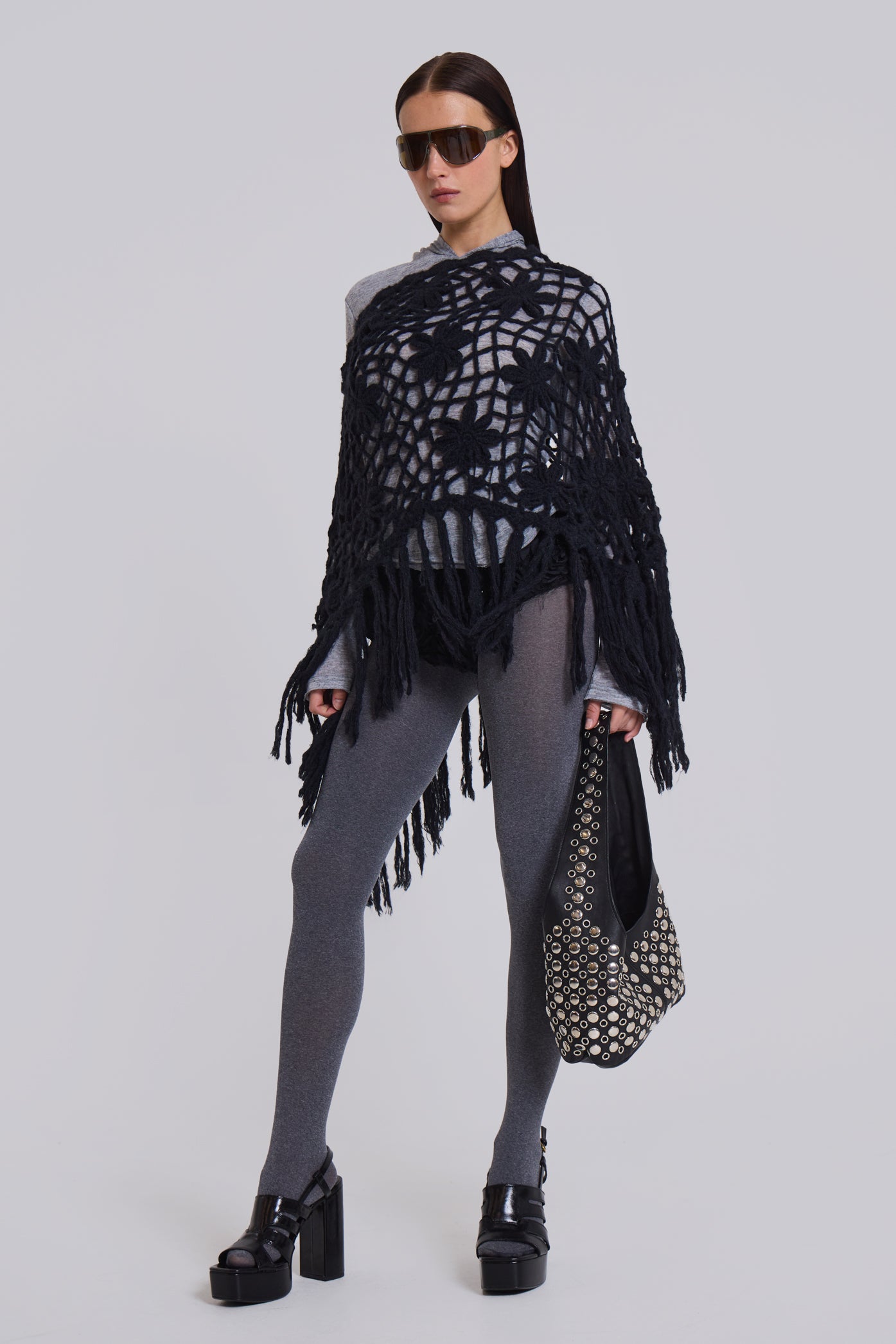fig London cloud 纏める poncho