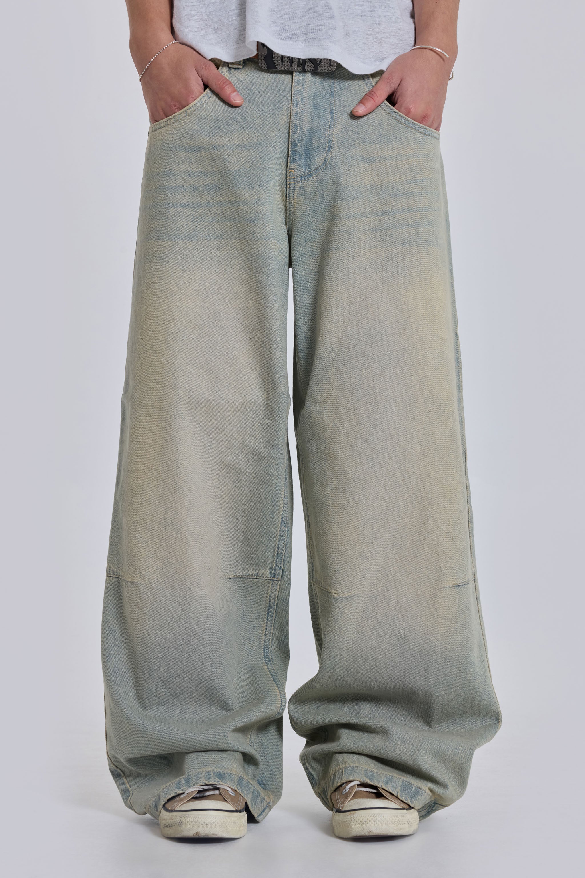 Shop Light Wash Colossus Fit Jeans | Jaded London | Clothing