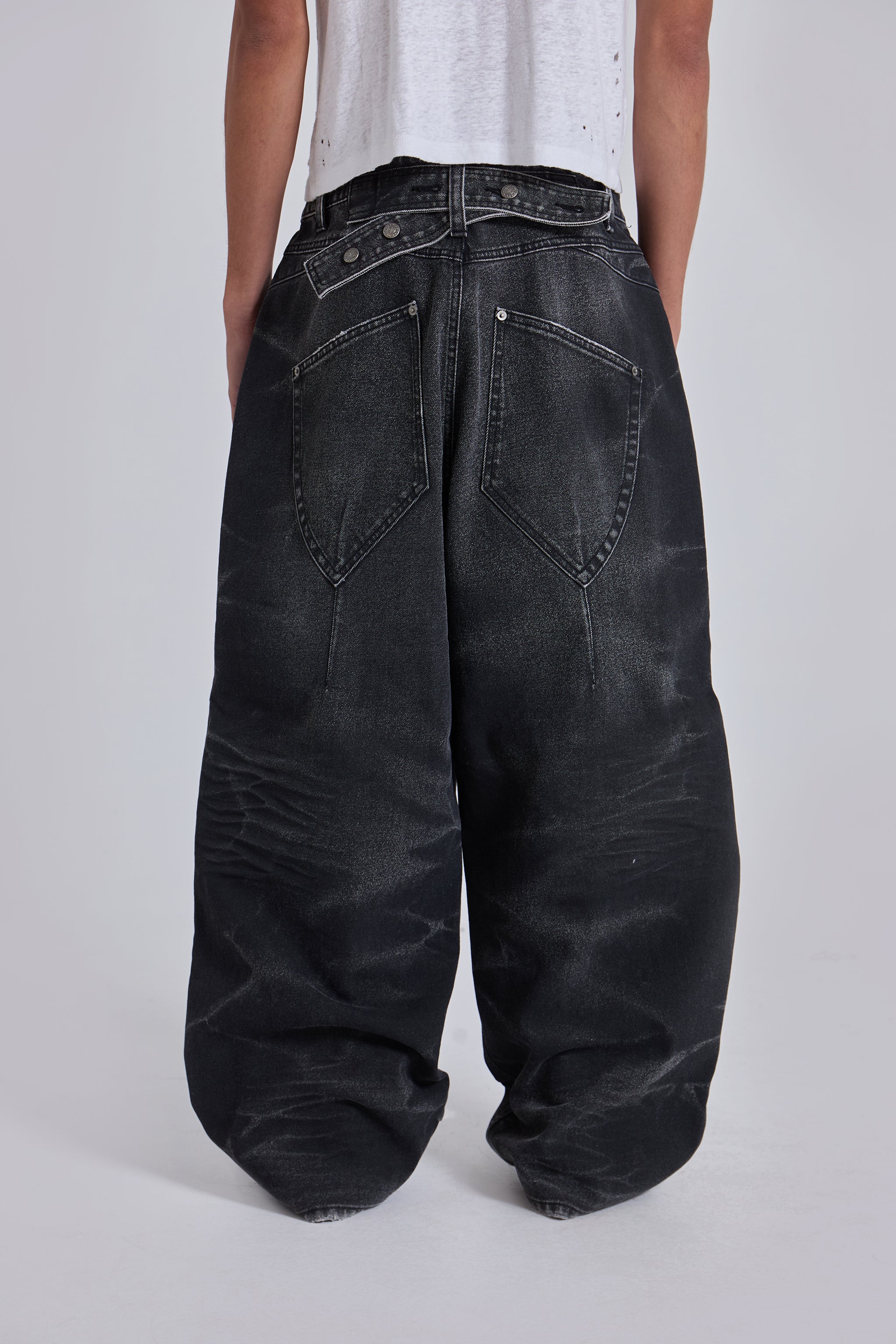 Black Cinch XL Colossus Jeans | Jaded London | Clothing Black Cinch XL Colossus Jeans | Jaded London | Clothing