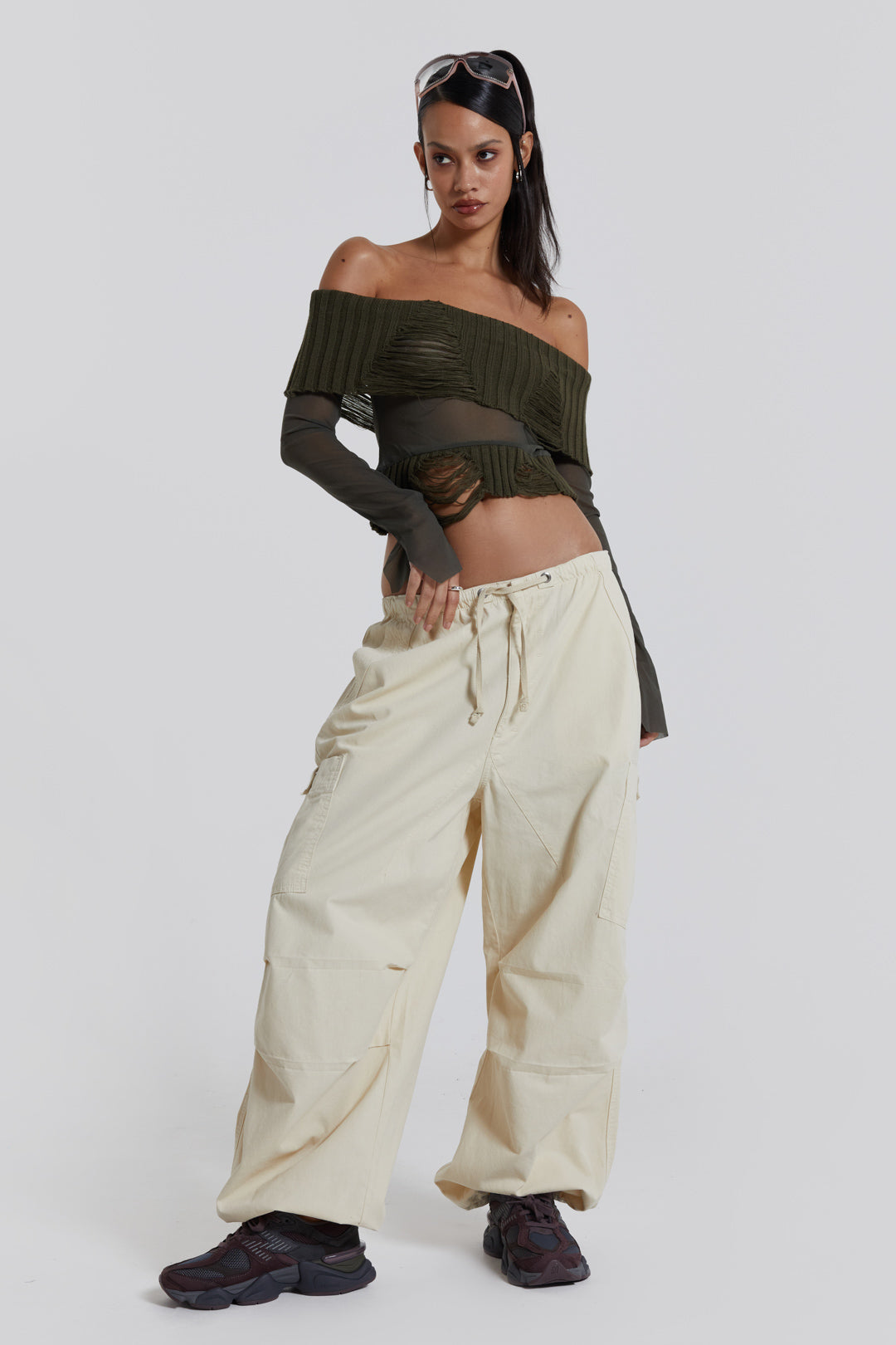 Cargo pants with hot sale belt womens