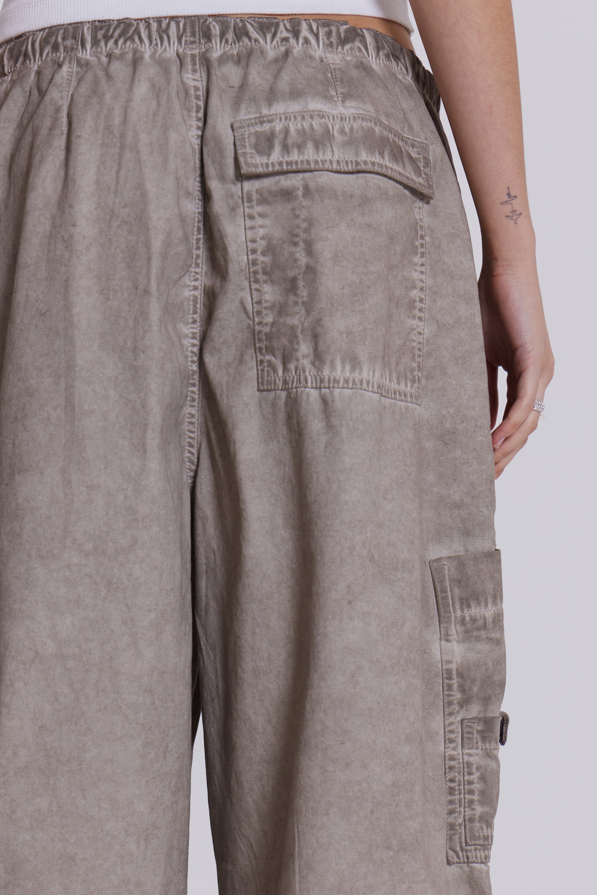 Stone Oil Wash Parachute Pants