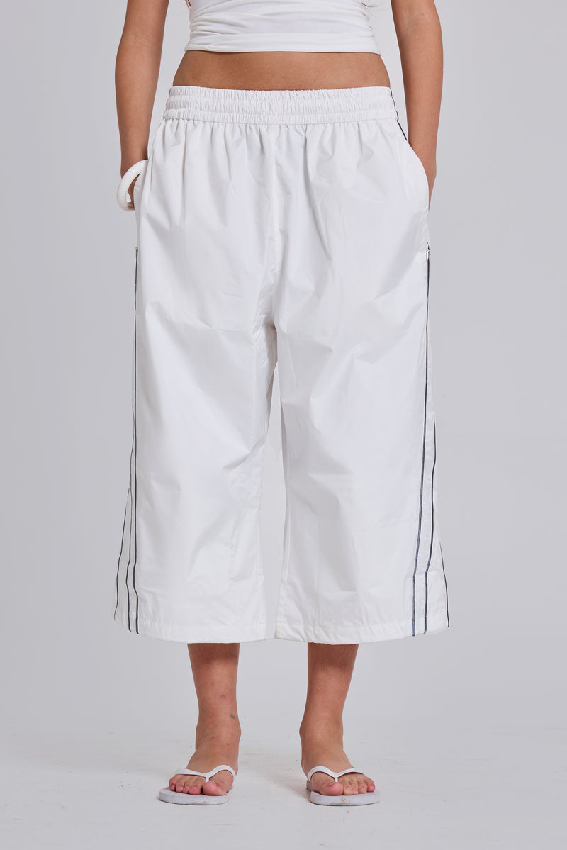 Shop Chocolate Brown Monster Jogger Baggy Shorts | Jaded London