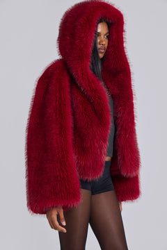 Mara Oversized Faux Fur Coat in Red - M/L / Red