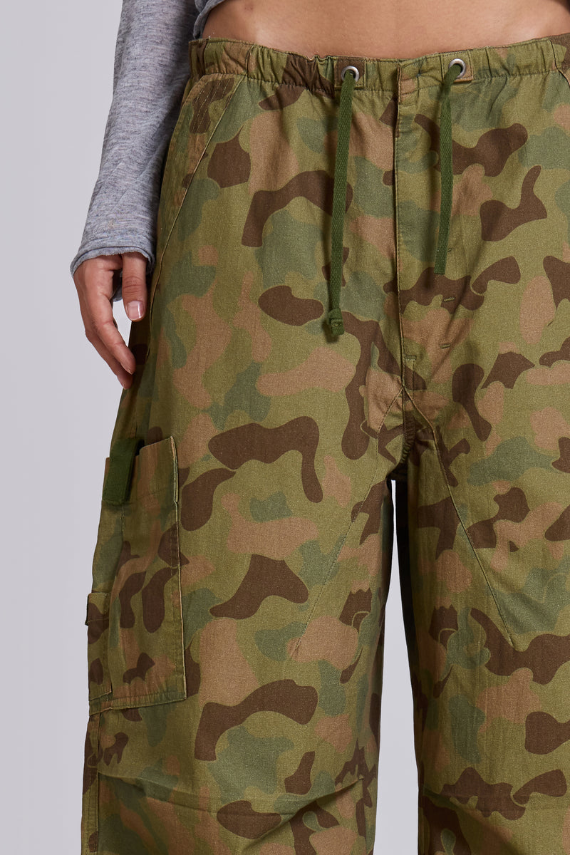 Duck Camo Parachute Pants