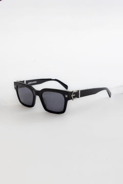 Riot Buckle Sunglasses - One Size / Black