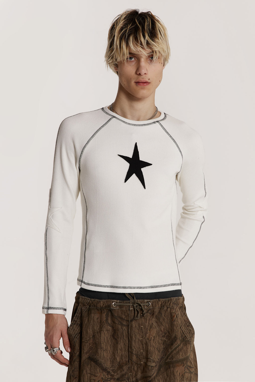 White Rib Star Applique Long Sleeve Top