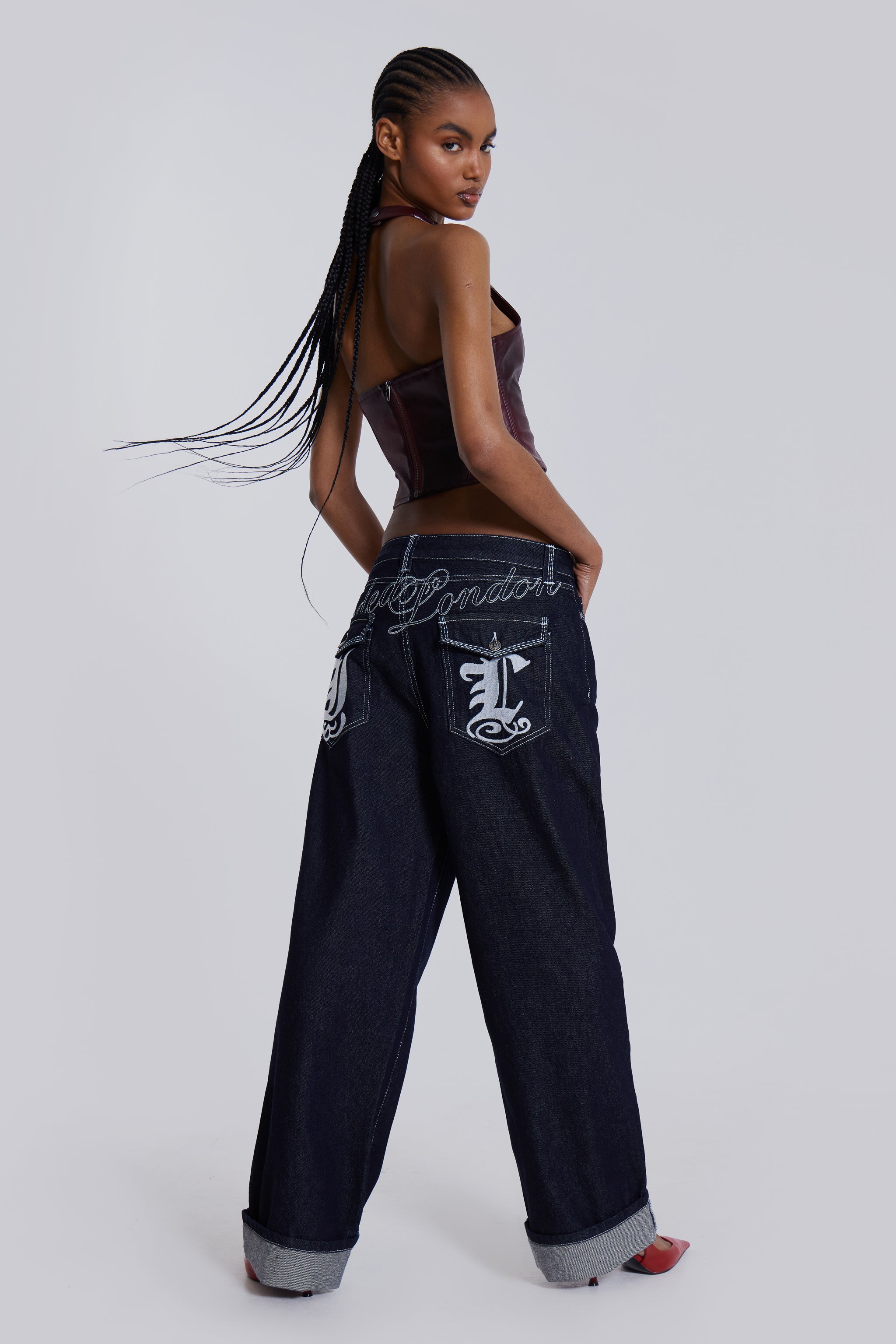 Sonic Embroidered Baggy Jeans In Indigo