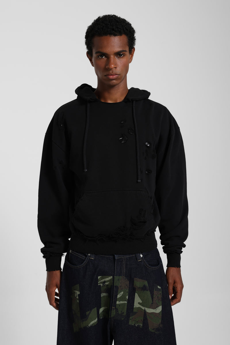 Pullover Bitten Hoodie in Black