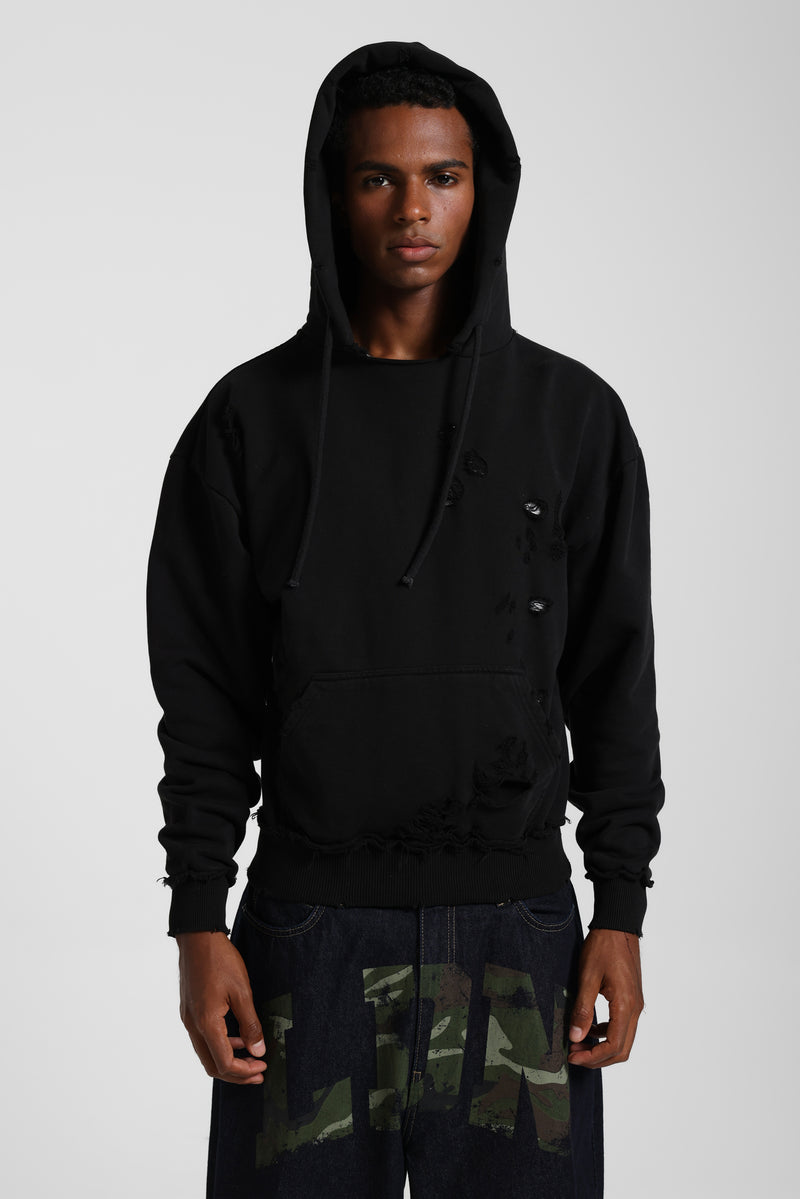 Pullover Bitten Hoodie in Black