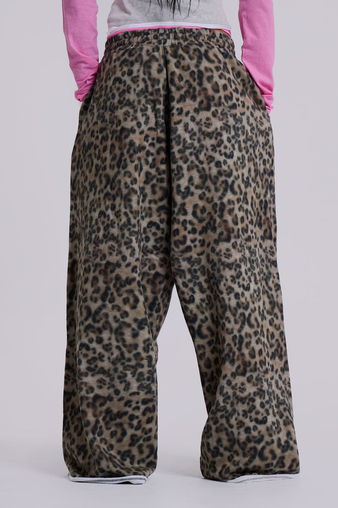 Airbrush Leopard Monster Joggers