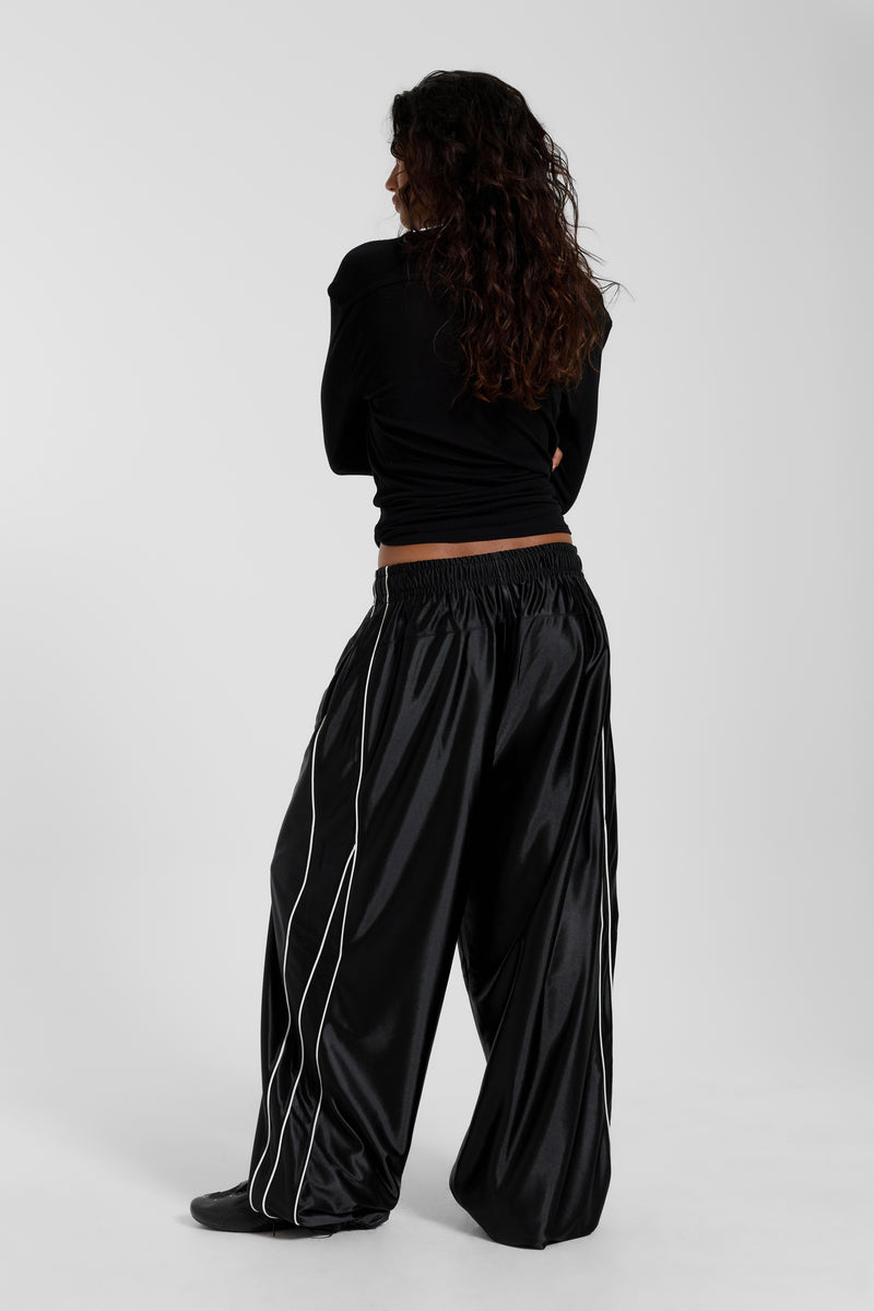 Black Metallic Vapor Joggers