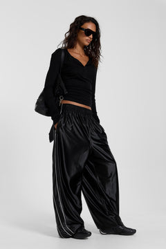 Black Metallic Vapor Joggers – view 1