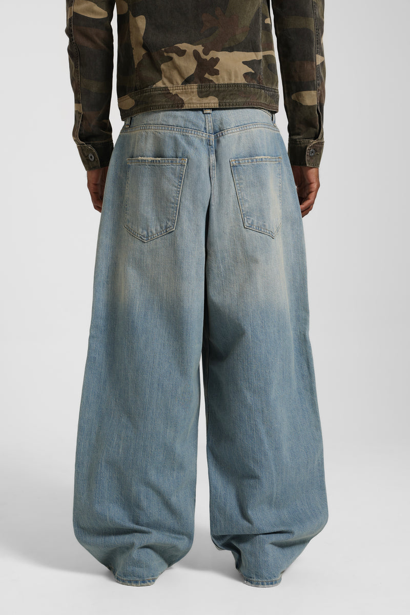 Light Wash Slub XL Colossus Jeans