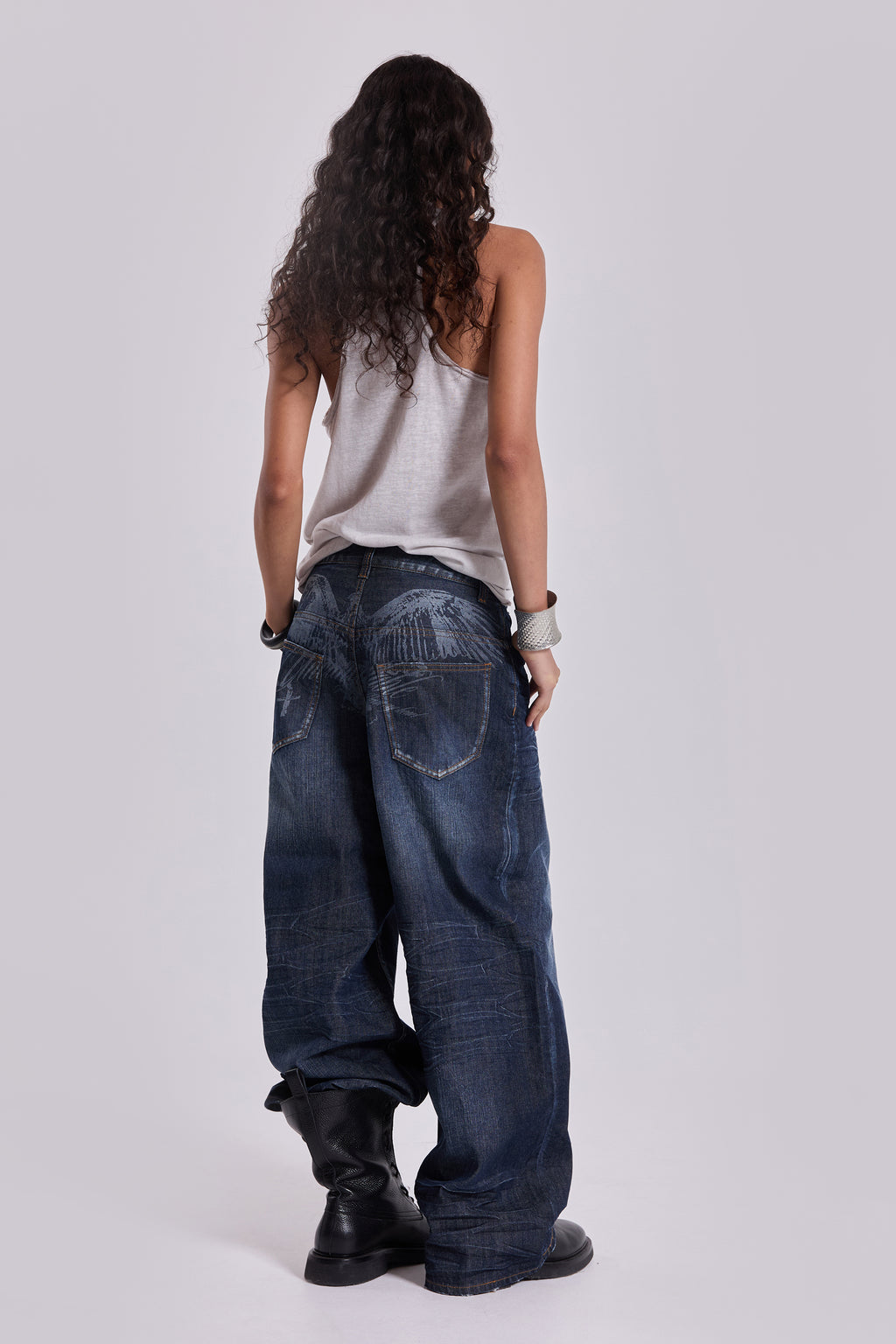 JMJE5605_FLB1_0525_1024x.jpg?v