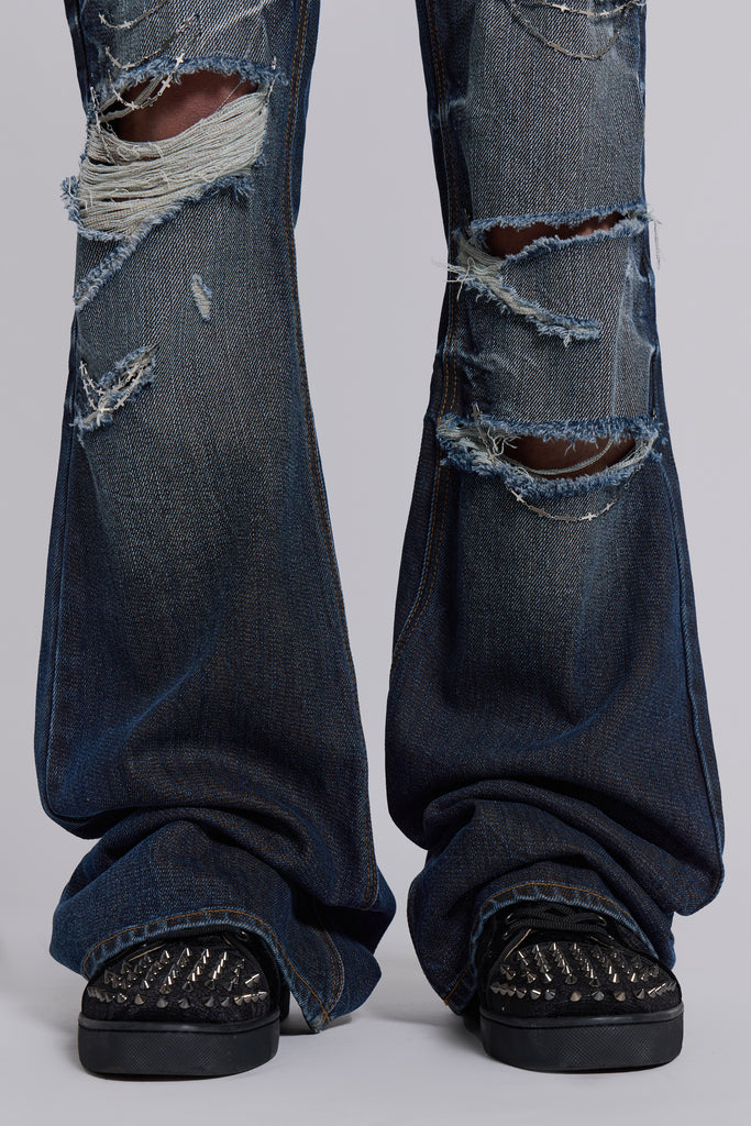 Cross Chain Blue Drift Jeans