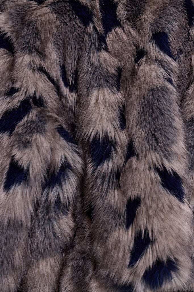 Mara Oversized Faux Fur Coat in Ashen