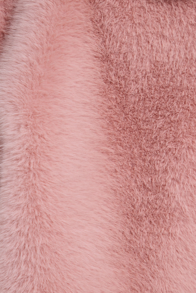Mara Oversized Faux Fur Coat in Pink