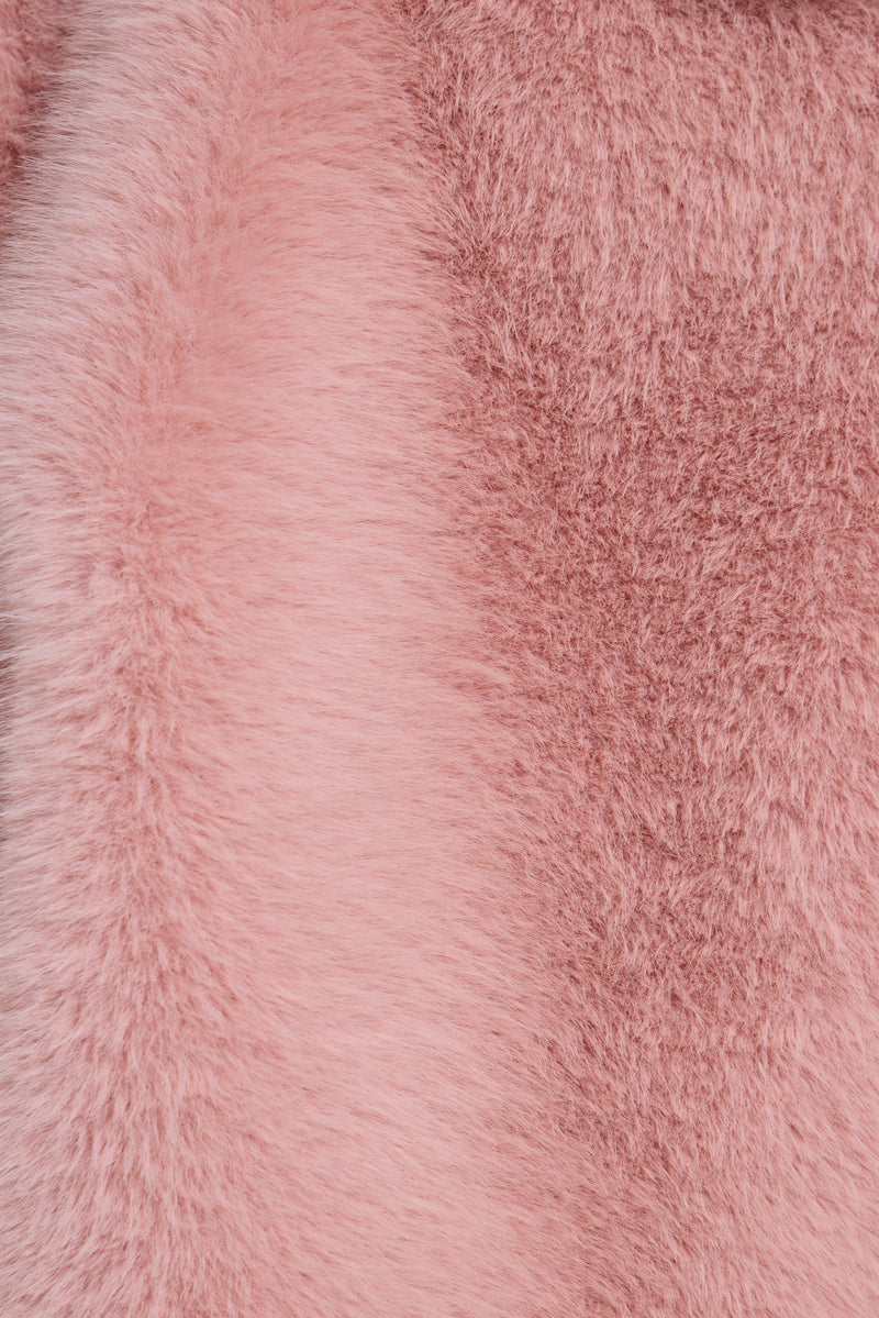 Mara Oversized Faux Fur Coat in Pink
