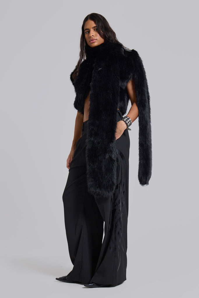 Saskia 2-in-1 Faux Fur Shrug in Black