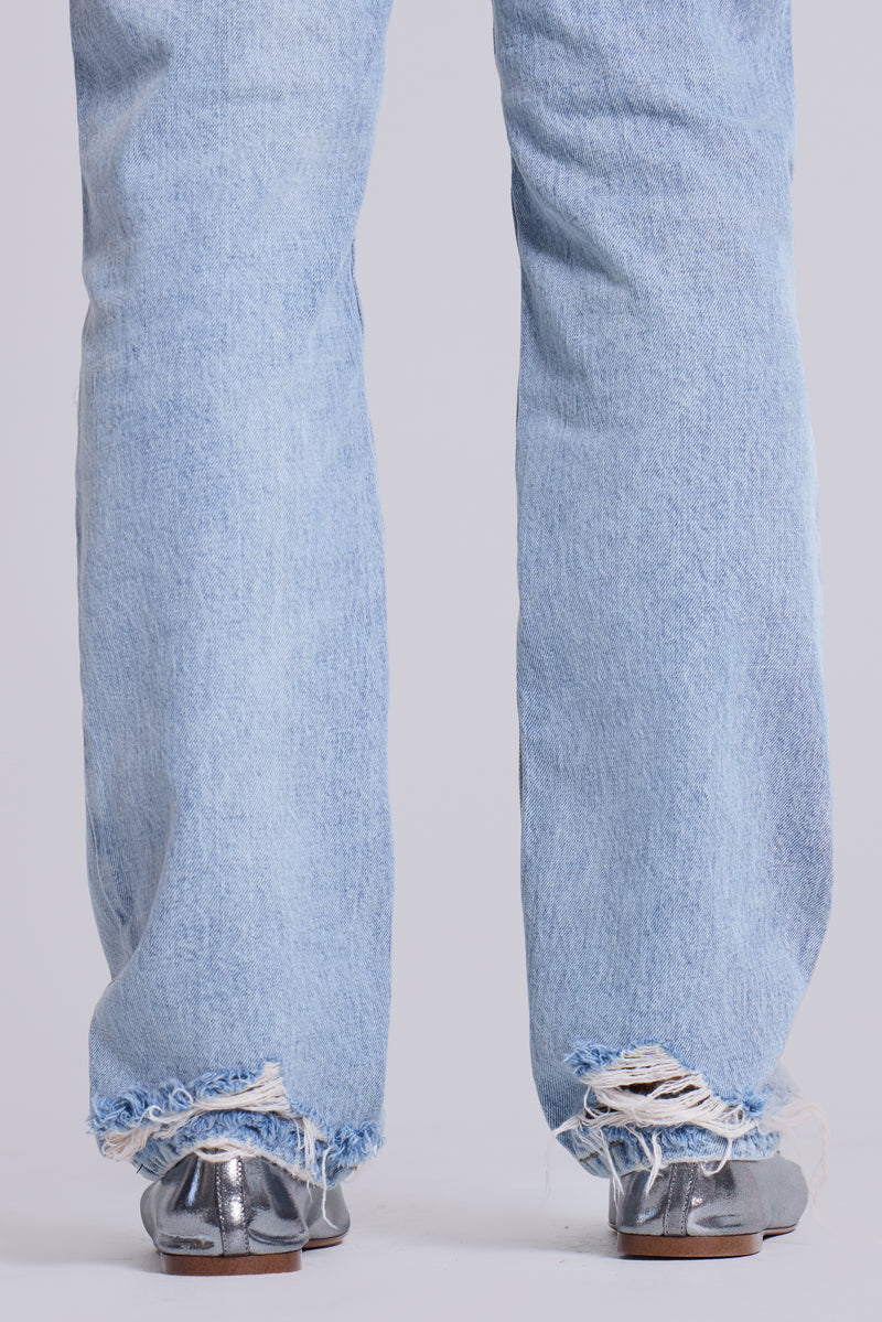 Rider Low Rise Straight Leg Jeans in Light Wash