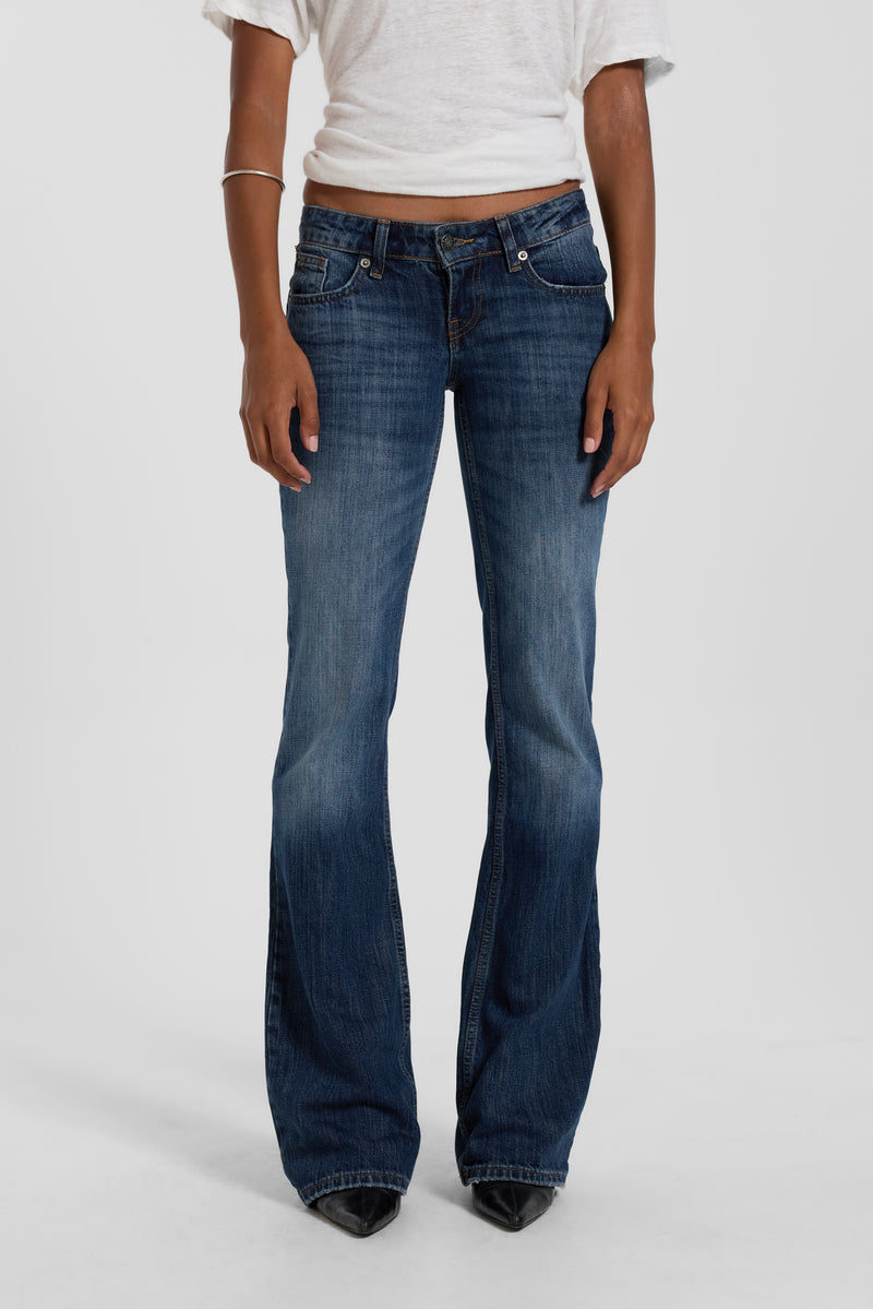 Leni Low Rise Flare Jeans in Mid Blue