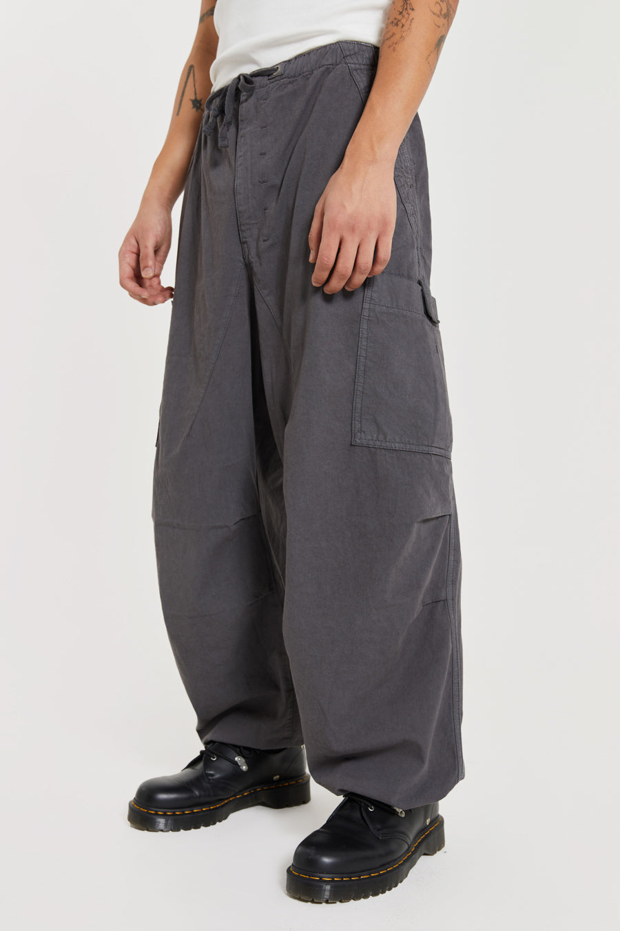 Vintage charcoal grey cargo military style pants with drawstring waistband in an oversized fit.